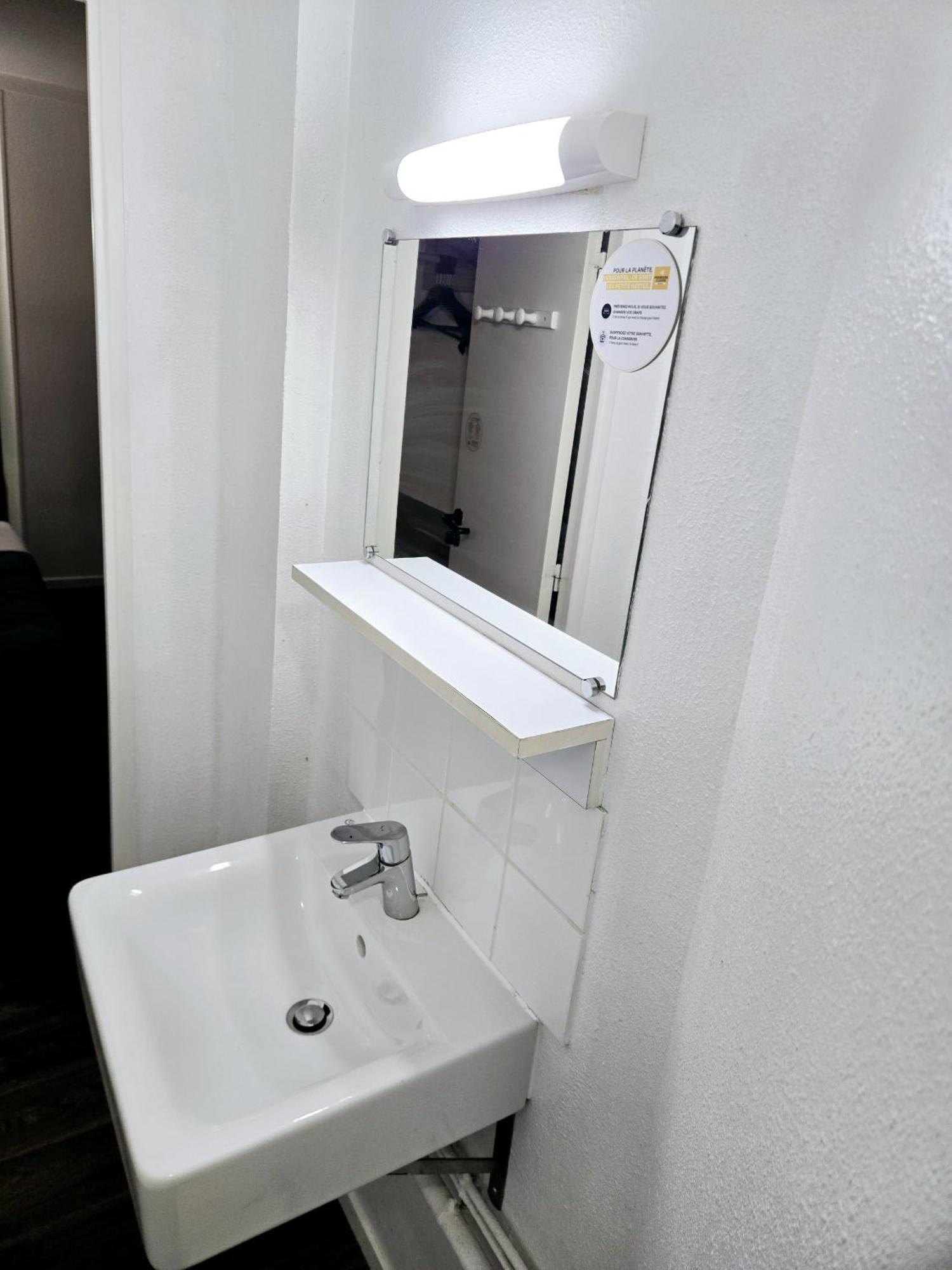 Premiere Classe Angers Sud Louvre Hotels Group * Les Ponts-de-Ce